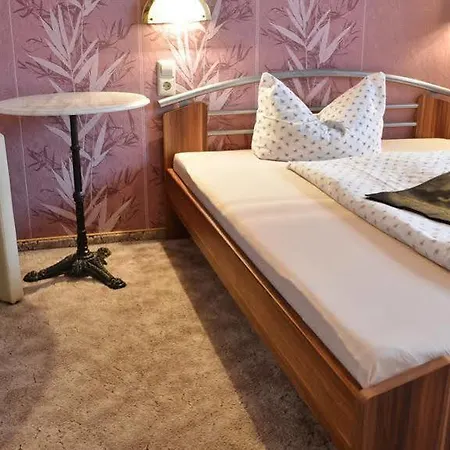 B\u00e4ren Schramberg