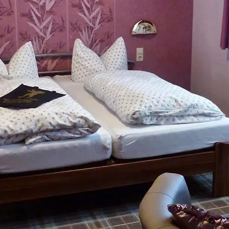 B\u00e4ren Schramberg