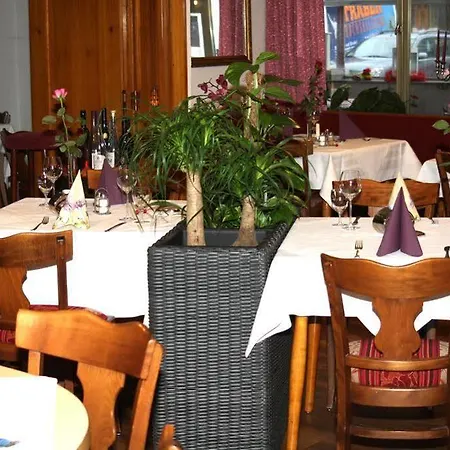 Baren Hotel 3*